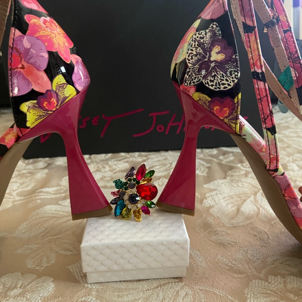 Betsey Johnson Multicolor Butterfly Floral Embellished Heels - Picture 3 of 6